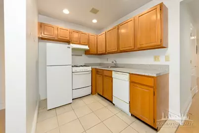 19-19 24th Avenue #L413, New York City, NY 11102 - Photo 7
