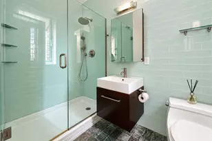 206 E 95th St, New York City, NY 10128 - Photo 7