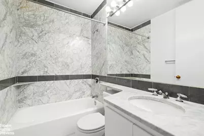 500 W 43rd Street #9J, New York, NY 10036 - Photo 5