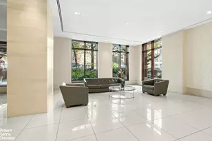 500 W 43rd St, New York, NY 10036 - Photo 9