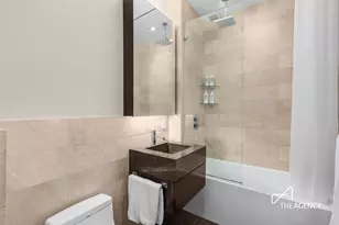 140 W 22nd St, New York City, NY 10011 - Photo 3