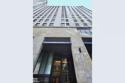 20 Pine Street #1213, New York City, NY 10005 - Photo 19