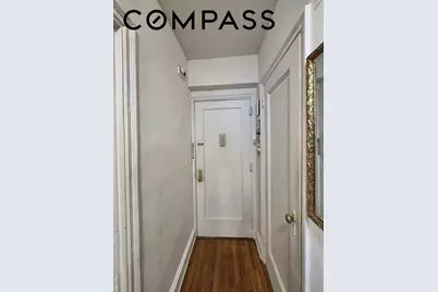 433 W 34th Street #4D, New York, NY 10001 - Photo 11