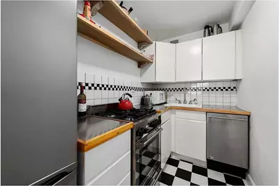 142 E 16th Street #2C, New York City, NY 10003 - Photo 3