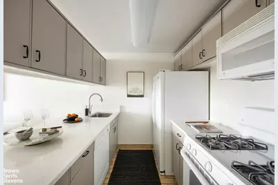 380 Rector Place #8N, New York City, NY 10280 - Photo 5