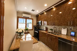 143-14 85th Dr, New York City, NY 11435 - Photo 7