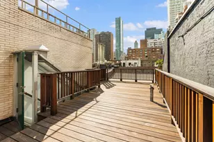 217 E 61st St, New York City, NY 10065 - Photo 15
