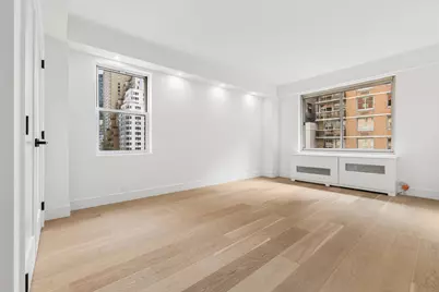 225 E 46th Street #10DE, New York, NY 10017 - Photo 9