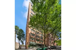 579 W 215th St, New York, NY 10034 - Photo 9