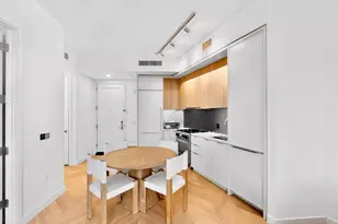 29-18 41st Ave, New York City, NY 11101 - Photo 3