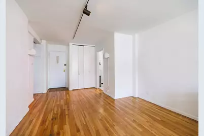 140 7th Avenue #5G, New York, NY 10011 - Photo 7