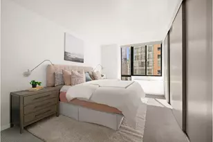 255 E 49th St, New York City, NY 10022 - Photo 5