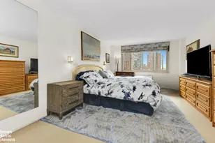 301 E 78th St, New York City, NY 10075 - Photo 7