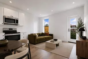 20-14 41st St, New York City, NY 11105 - Photo 1