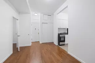 102 W 80th St, New York City, NY 10024 - Photo 3