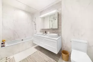 285 W 110th St, New York City, NY 10026 - Photo 11