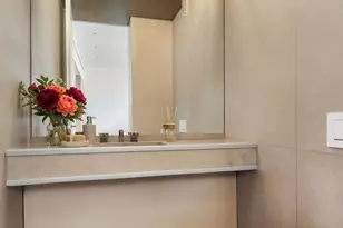 527 W 27th St, New York City, NY 10001 - Photo 15