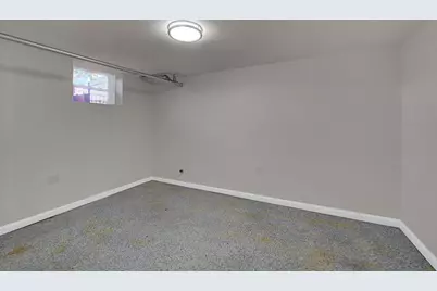 112 E 45th Street, New York City, NY 11203 - Photo 21