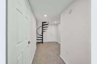 112 E 45th Street, Brooklyn, NY 11203 - Photo 15