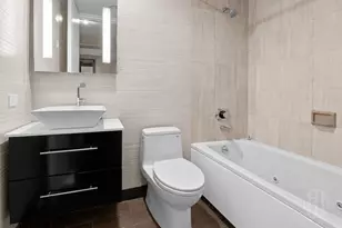 255 E 49th St, New York City, NY 10017 - Photo 15