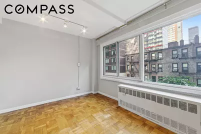 240 E 55th Street #4A, New York City, NY 10022 - Photo 3