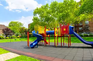 99-40 63rd Rd, Rego Park, NY 11374 - Photo 19