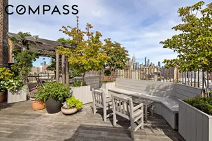 302 W 12th St, New York City, NY 10014 - Photo 9
