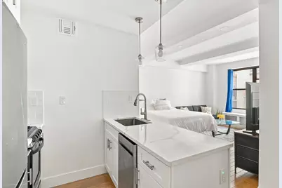 235 W 102nd Street #3V, New York, NY 10025 - Photo 1