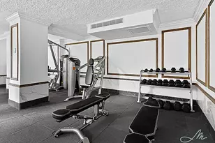 330 E 39th St, New York City, NY 10016 - Photo 15