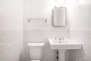 330 E 39th St, New York City, NY 10016 - Photo 19