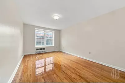88-25 153rd Street #1B, Jamaica, NY 11432 - Photo 1