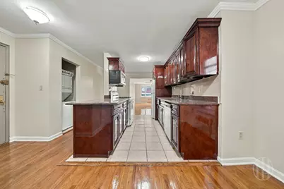 88-25 153rd Street #1C, New York City, NY 11432 - Photo 7