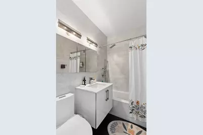 250 E 54th Street #21A, New York, NY 10022 - Photo 7