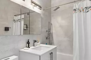 250 E 54th St, New York, NY 10022 - Photo 7