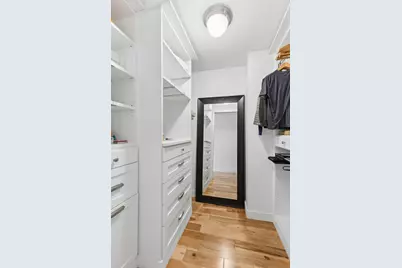 201 E 25th Street #2J, New York, NY 10010 - Photo 7