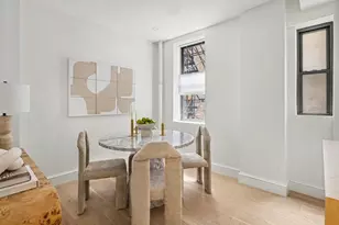 119 W 71st St, New York City, NY 10023 - Photo 5