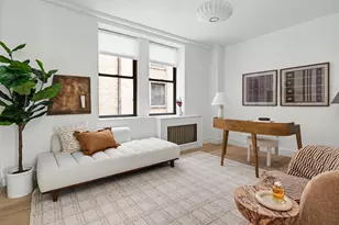 119 W 71st St, New York City, NY 10023 - Photo 9
