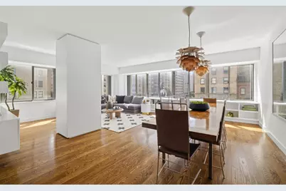 900 Park Avenue #5B, New York, NY 10075 - Photo 1