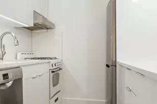 223 E 78th St, New York, NY 10021 - Photo 3
