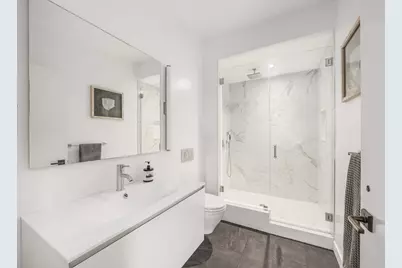 684 Broadway #5W, New York City, NY 10012 - Photo 11