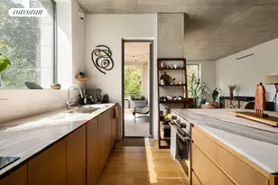 450 Warren St, New York City, NY 11217 - Photo 9
