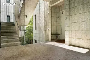 450 Warren St, New York City, NY 11217 - Photo 25