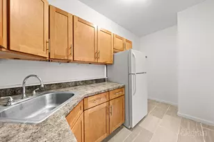 49 E 17th St, New York City, NY 11226 - Photo 7