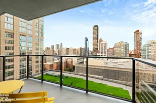 161 W 61st St, New York City, NY 10023 - Photo 15