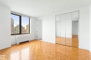 161 W 61st St, New York, NY 10023 - Photo 9