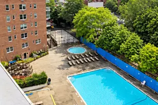 1055 E 34th St, New York City, NY 11210 - Photo 19