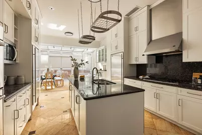 51 E 67th Street #TH, New York City, NY 10065 - Photo 7