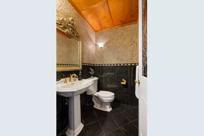 51 E 67th Street #TH, New York City, NY 10065 - Photo 13