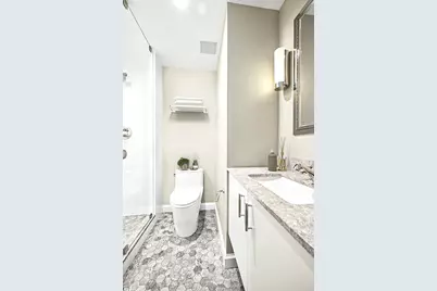 50 Gramercy Park N #12A, New York, NY 10010 - Photo 15