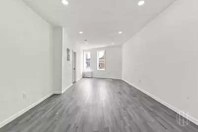 146-07 Jamaica Avenue #1, Jamaica, NY 11435 - Photo 5